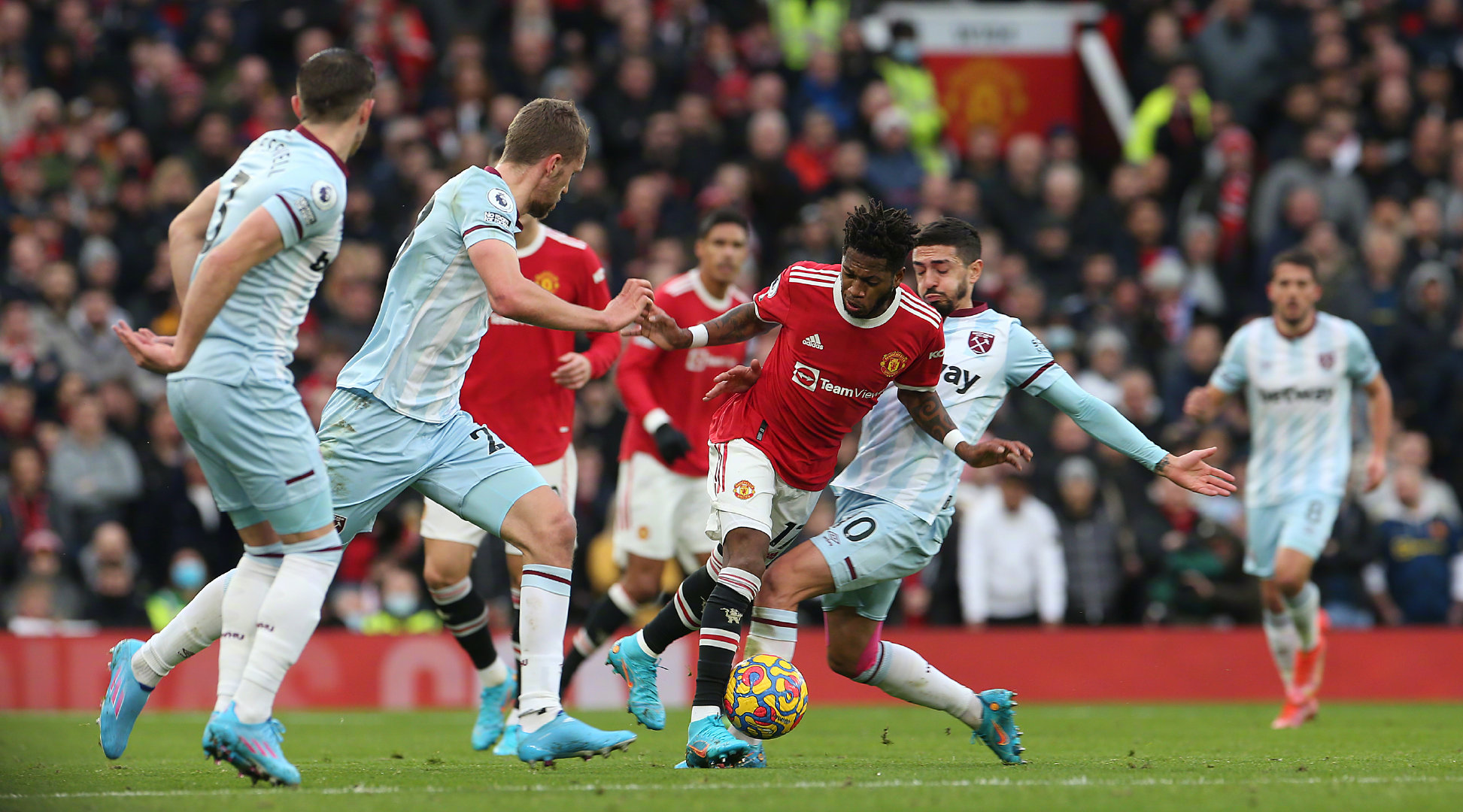 一位曾與他 一位曾與他